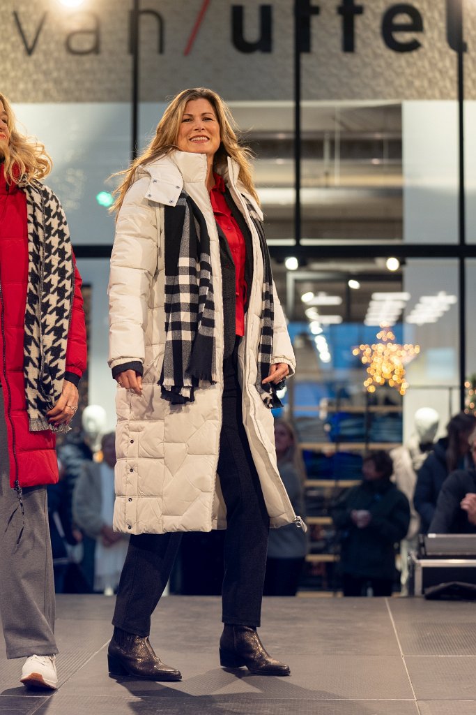 Modeshow 103.jpg